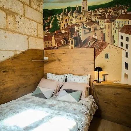 Historic Center L'echauguette Des Farges Apartament Périgueux